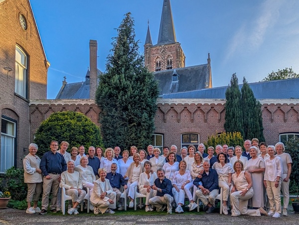 Koor La Jeunesse uit Kaatsheuvel is per direct op zoek naar een dirigent.